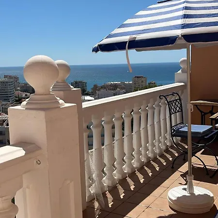 Blue Summer - Atico - Penthouse Apartman *